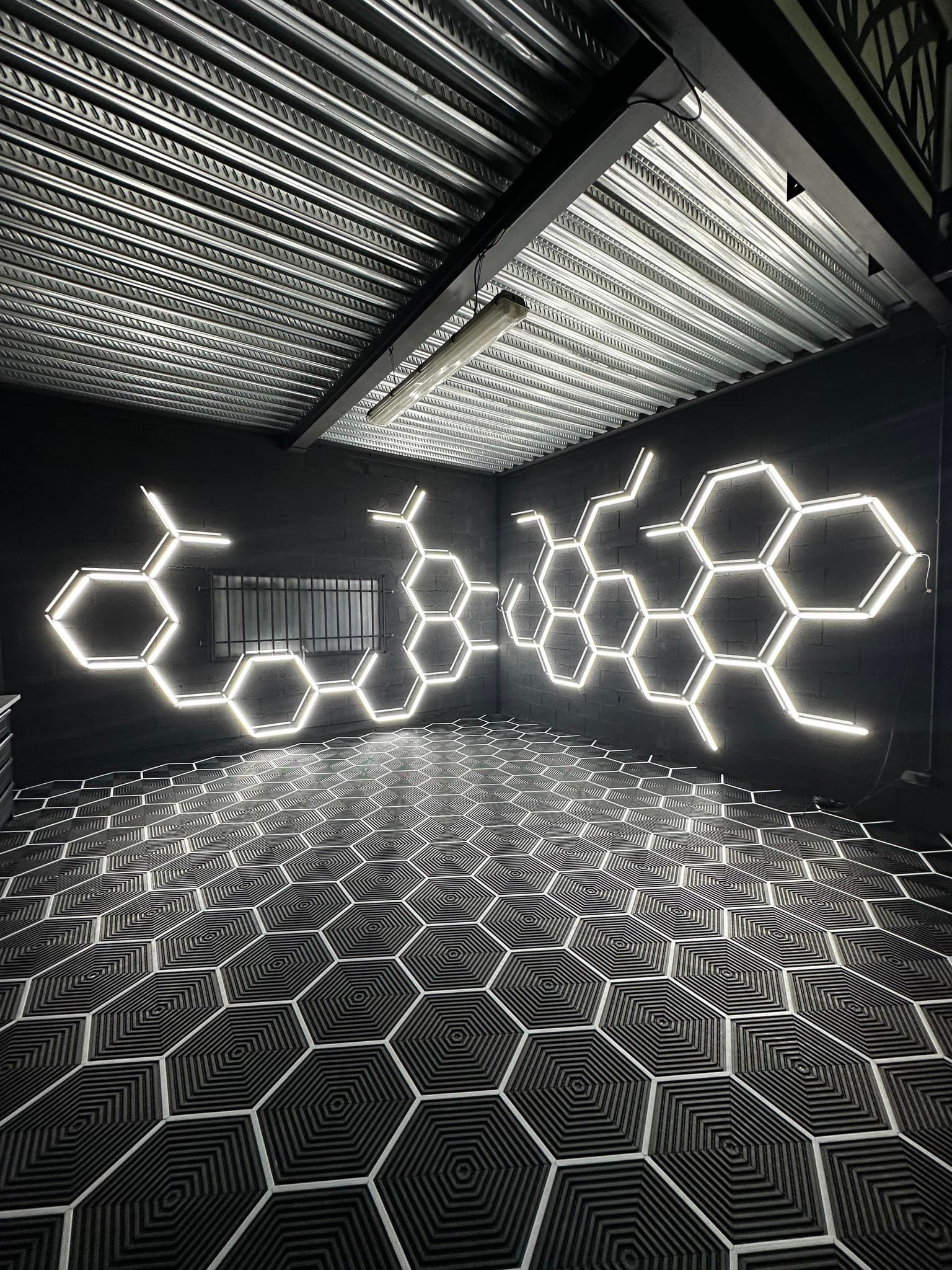 MT Covering Background