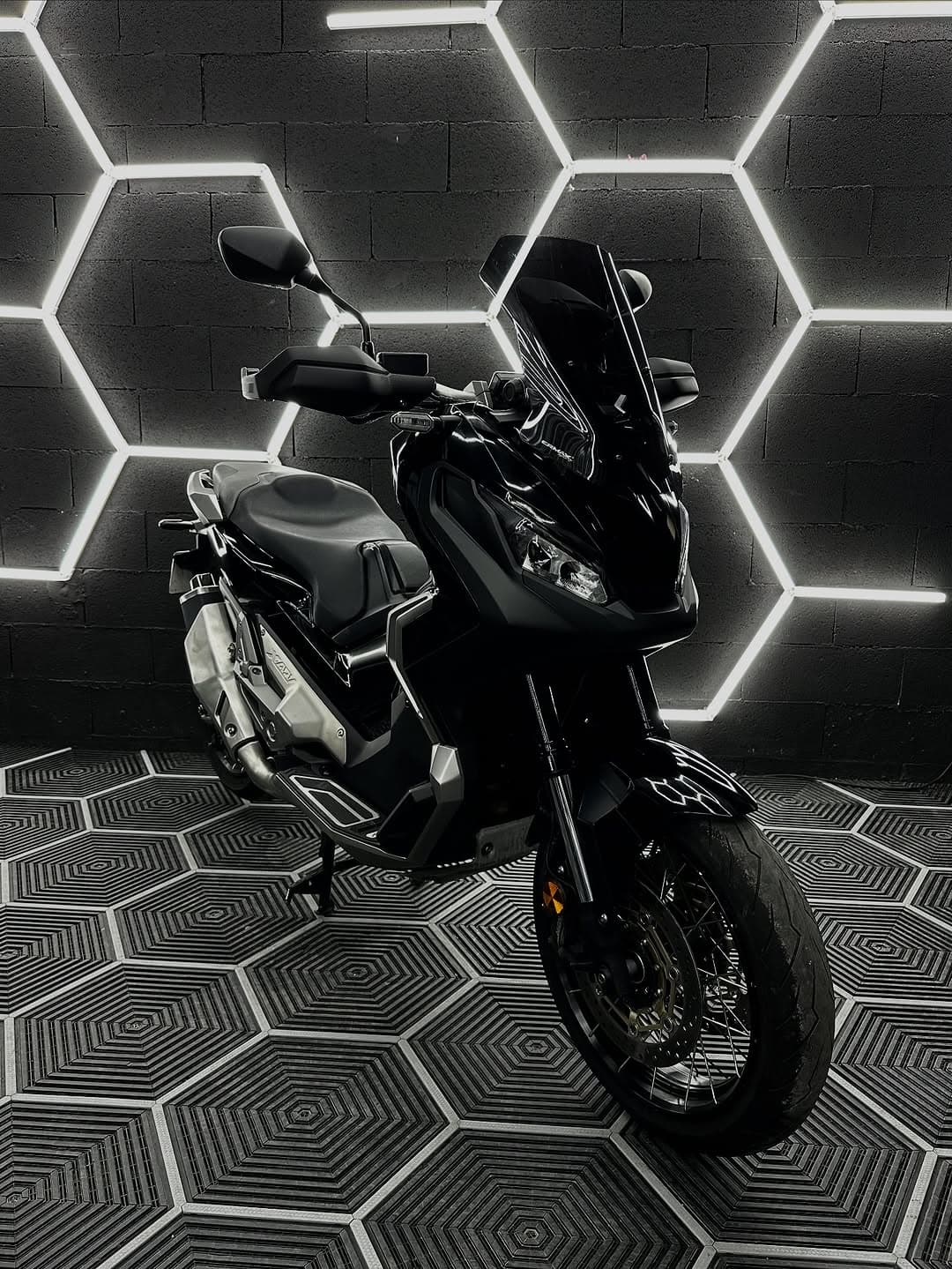 ✨ Transformation totale pour ce X-ADV 2020 ! ✨